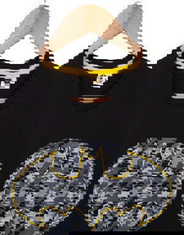 DC Comics Mens Black Camo Logo Short Sleeve Long Leg Pyjama Set