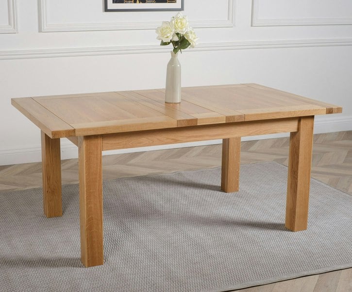 That's Furniture Seattle 150 - 210cm Oak Extendable Dining Table
