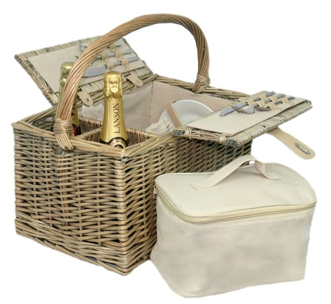 2 Person Traditional Picnic Basket
