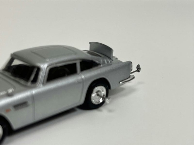 Mini GT James Bond 007 Goldfinger Aston Martin DB5 Japanese Version 1:64 Mini GT MGT00900-007J