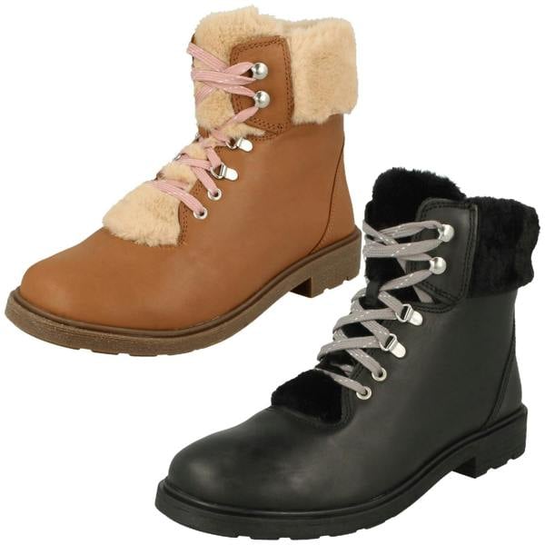 Clarks Girls Clarks Faux Fur Detailed Ankle Boots Astrol Hiker K