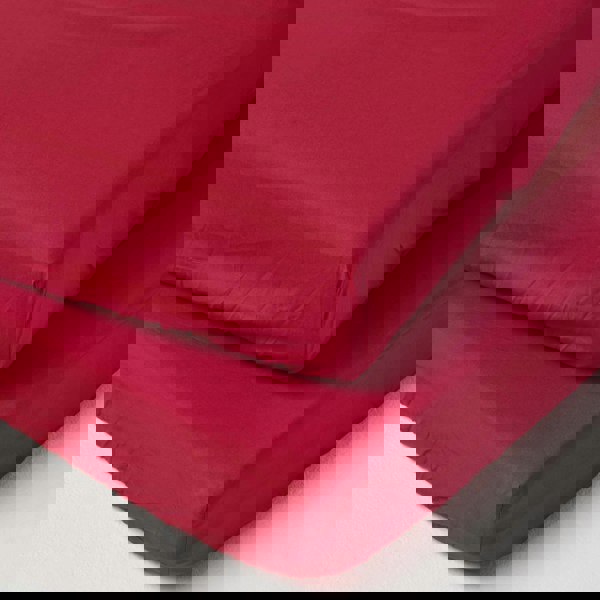 HOMESCAPES Cotton Cot Bed Fitted Sheets 200 Thread Count, 2 Pack