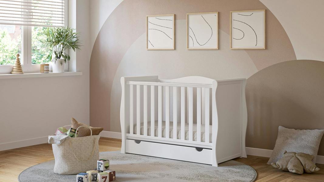 Viculii Willow White Sleigh Mini Cot Bed with Drawer and Pocket Sprung Hypoallergenic Mattress