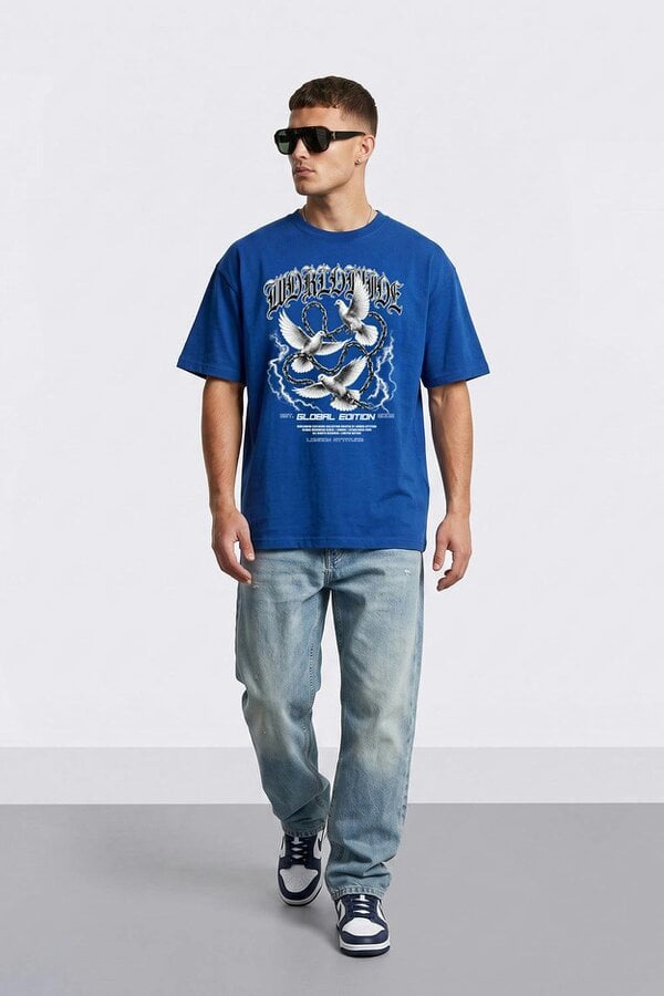 London Attitude Worldwide Global Edition Oversized Heavyweight Graphic T-Shirt