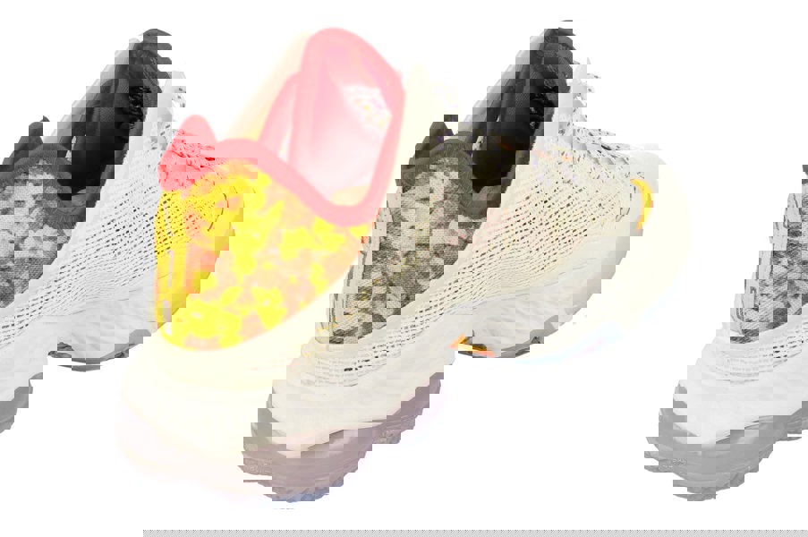 Nike Lebron Xix Low Mens Basketball Trainers Dq8344  100 - White Yellow Strike 100 - Photo 2