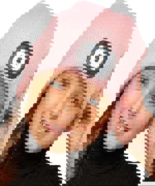 KAV Beanie Hat Knitted Winter Hat with Built-in LED Light, Hands-Free Visibility for Workwear, Jogging, Dog Walking, Fishing & Camping