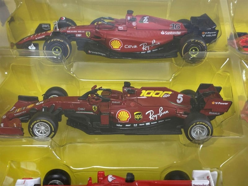 Ferrari Formula 1 Set of 7 Cars with Display Stand 1:43 Scale Bburago 36864