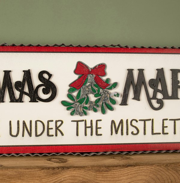 Samuel Alexander 82cm White Wooden Christmas Market Hanging Sign
