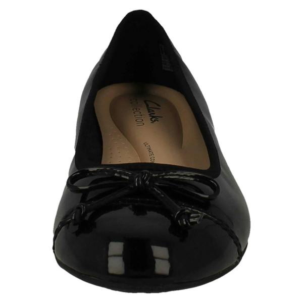 Clarks Womens Clarks Ballerina Style Flats Loreleigh Rae