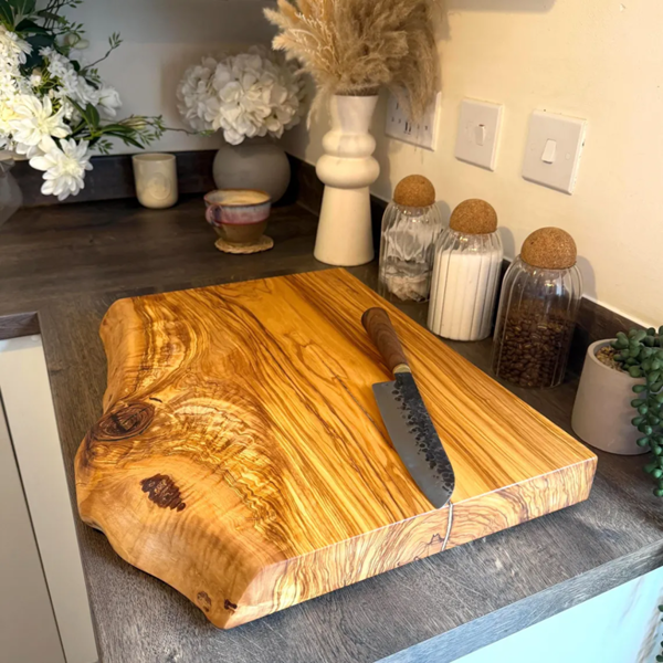 Giraffes & Craftz XL Live Edge Olive Wood Chopping Board
