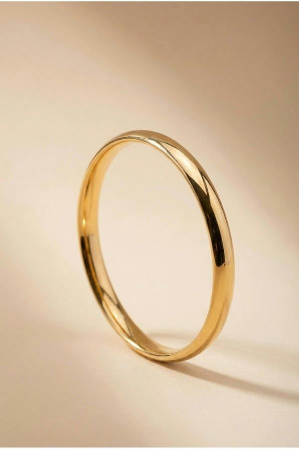 Cordelia Slim Polished Bangle - Gold