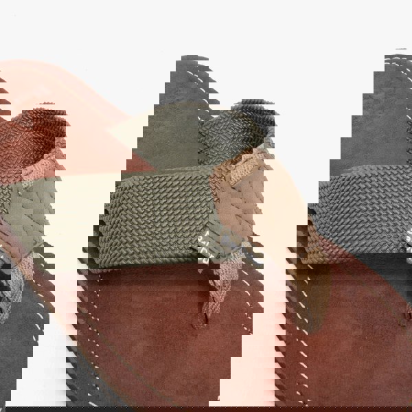 1582908056-51449300.jpg