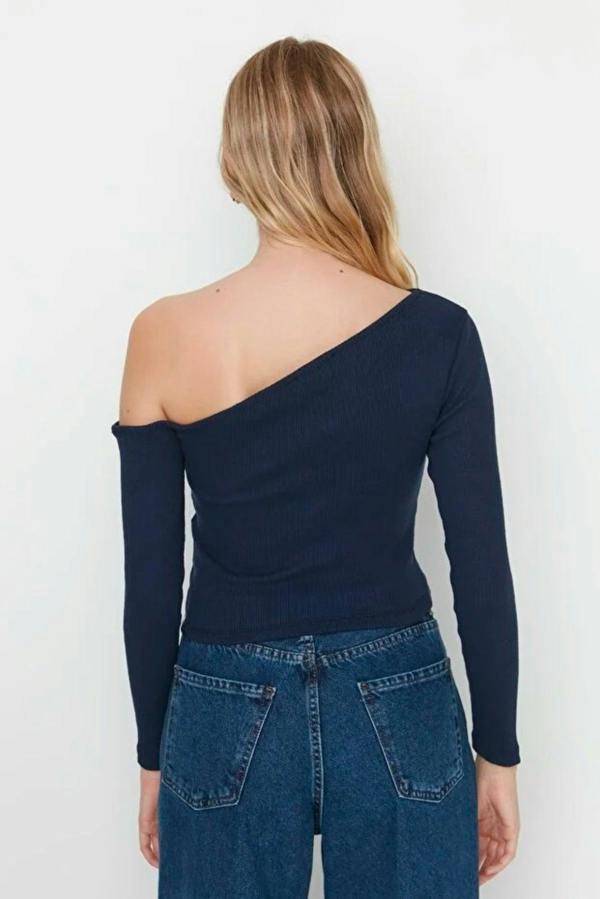 WOVCOR Fitted Asymmetric Collar Ribbed Knit Blouse