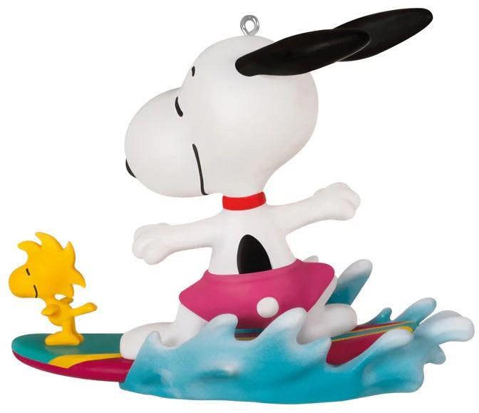 Peanuts/Snoopy Hallmark Keepsake - Snoopy & Woodstock Surfing  Christmas Tree Ornament