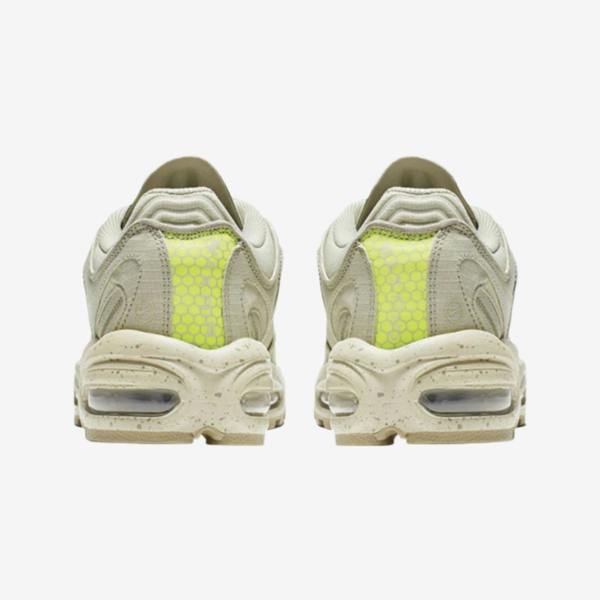 Nike BV1357-200 Sneakers   in  Light Brown