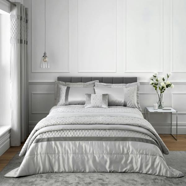 Catherine Lansfield Sequin Cluster Duvet Cover Set
