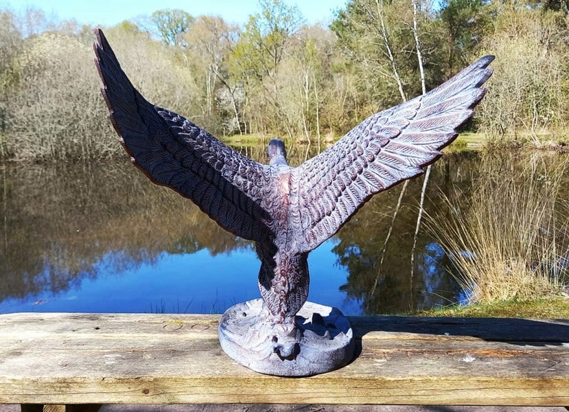Inspirational Gifting Flying Duck Garden Sculpture Ornament Decor