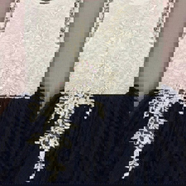 close up applique detail