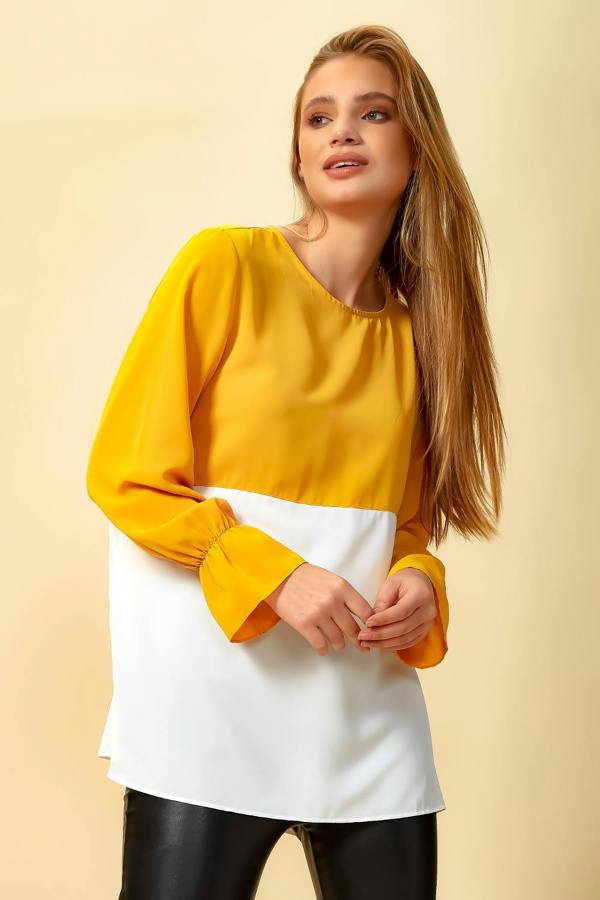 Hoxton Gal Long Sleeve Relaxed Fit Block Top with Necklace In Yellow and White