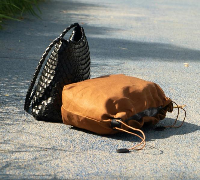 RIMINI Hand Weaving Vegan Leather Shoulder Bag 'Suzy' - Black