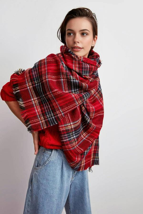 WOVCOR Soft Textured Argyle Scarf