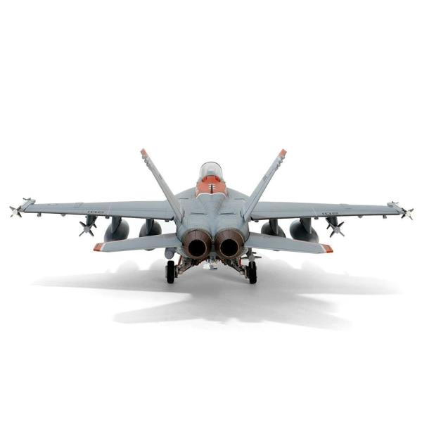MCSlots F/A 18F Super Hornet VFA102 Diamondbacks 1:72 Scale Forces of Valor 814034B