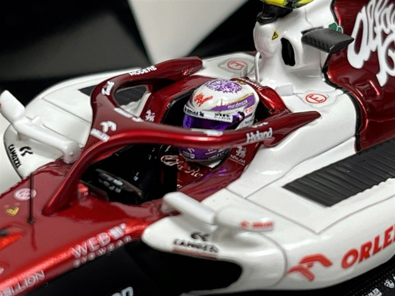 Minichamps Zhou Guanyu Alfa Romeo C42 Bahrain GP 2022 1:43 Scale Minichamps 417220124