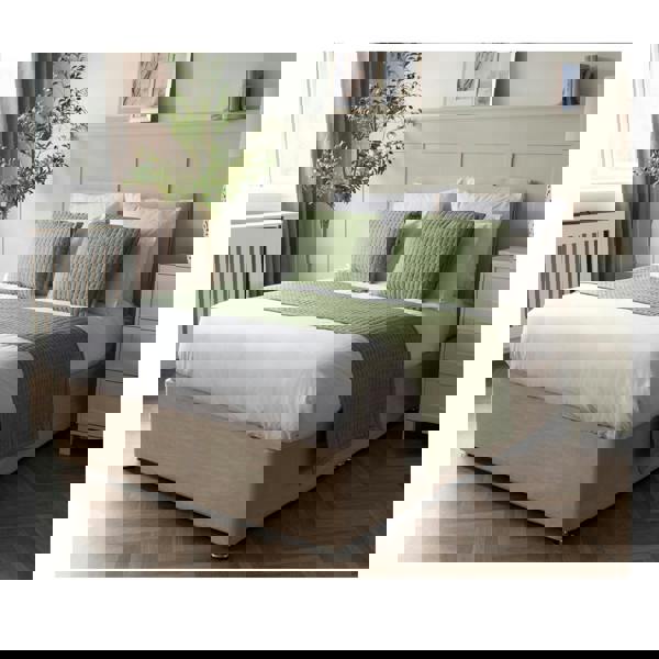 Belledorm Crompton Quilted Bed Runner - Sage - 