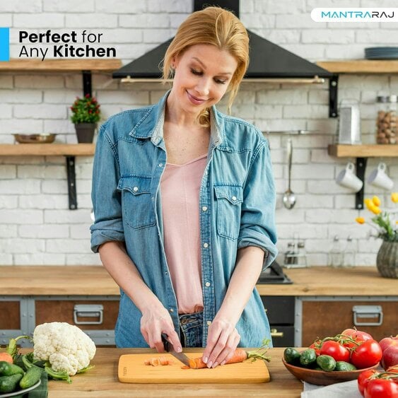 MANTRARAJ Bamboo Chopping Boards Set of 3 Various Sizes Kitchen Set Cutting Boards Easy-Grip & Hanging Holes