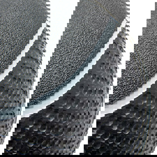 Reebok 4kg Medicine Ball Texture