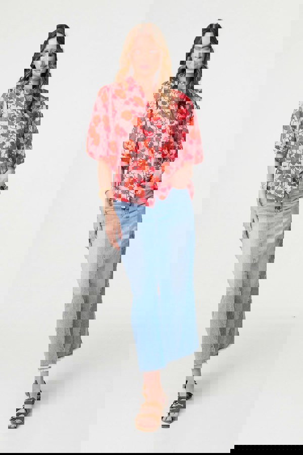 Orange | Leaf Print 1/2 Puff Sleeve Blouse :  Model is 5'9"/175 cm and wears UK8/EU36/US4/AUS8