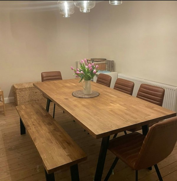 The Bespoke Carpentry Co Solid Oak Dining Table