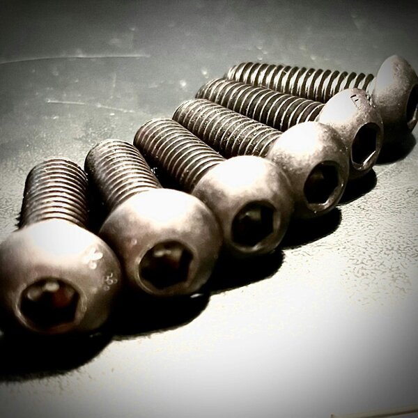 Fixaball UNC 3/8" Socket Screw Button High Tensile 10.9 Self-Colour