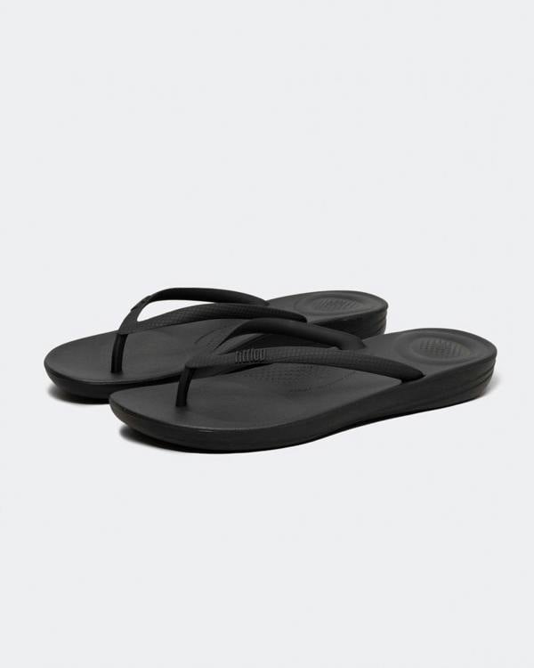 Fitflop Iqushion Womens Ergonomic Flip-Flops - All Black 090 - CHO - Designer Womens Sandals
