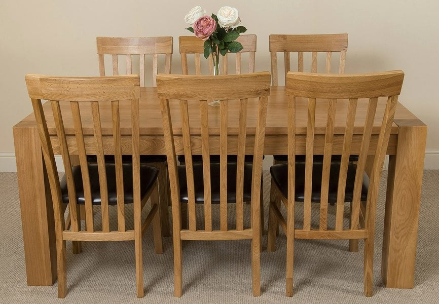 That's Furniture Kuba Large Oak Dining Table with Harvard Oak Chairs