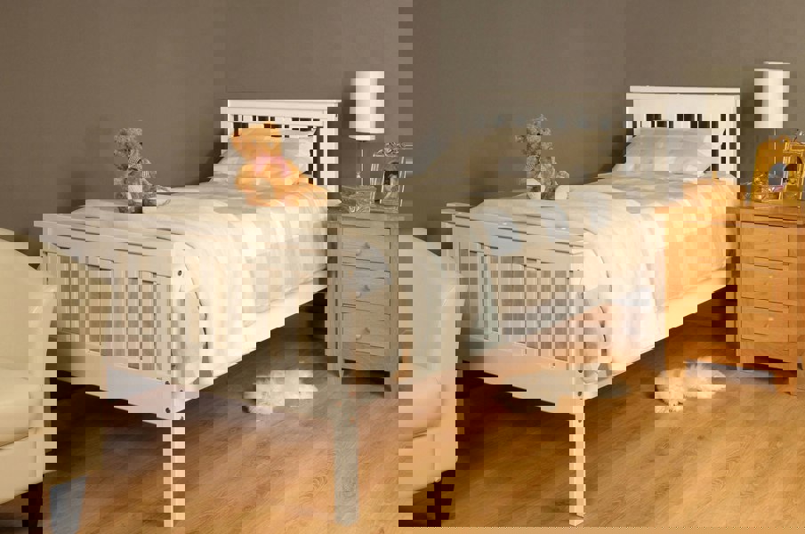 Comfy Living Atlantis Wooden Bed Frame - A Classic and Timeless Addition to Your Bedroom Decor