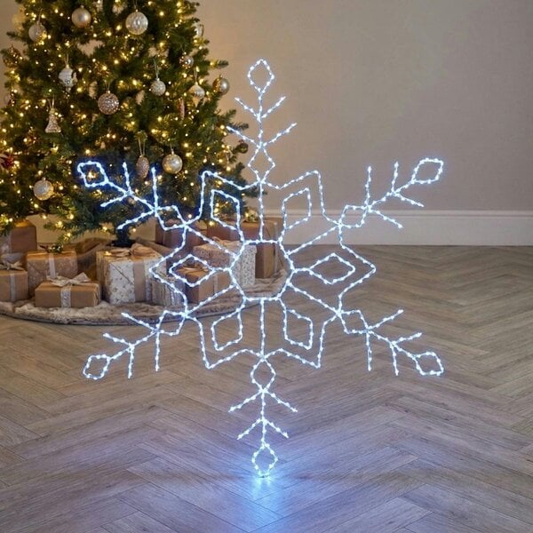 Garden Greatness Large Twinkling Snowflake Light