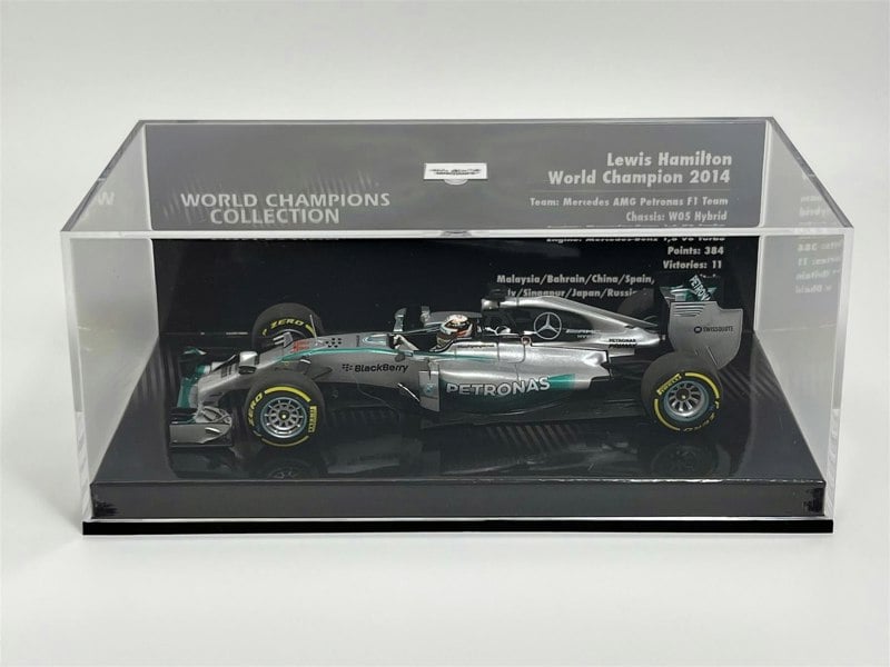 Minichamps Lewis Hamilton WC 2014 Mercedes AMG Petronas F1 Team 1:43 Scale 436140044