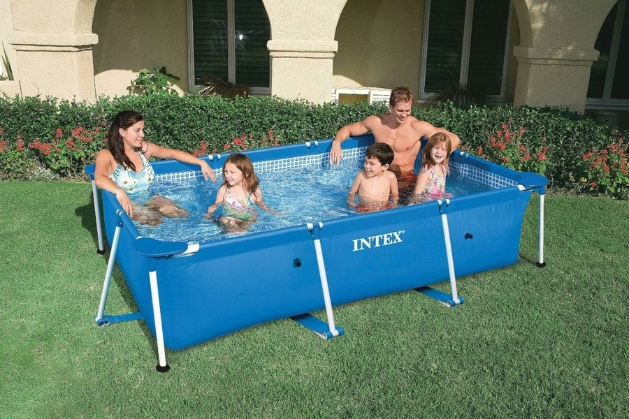 Intex Rectangular Family Pool 220 x 150 x 60 cm