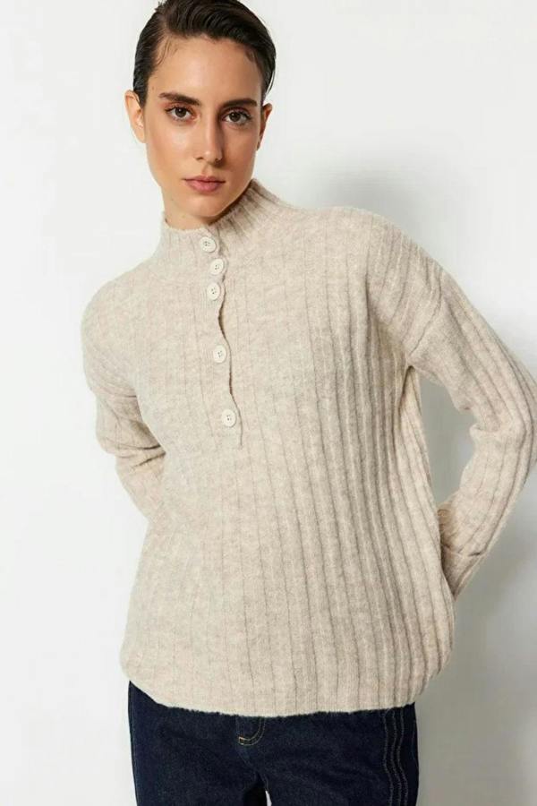 Hoxton Gal Oversized Soft-Textured High Neck Knit Top