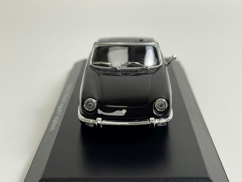 Maxichamps Fiat 850 Sport Spider 1968 Black 1:43 Scale Maxichamps 940121231