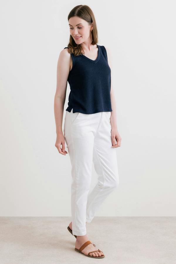 Lily & Me Ginnie Knit V-Neck Vest Navy