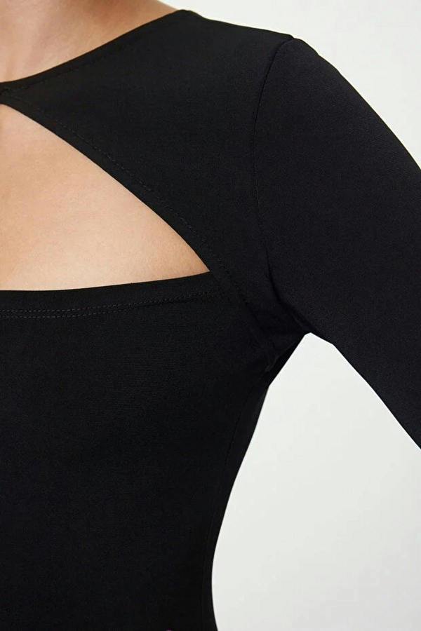 WOVCOR Elegant Knitted Evening Dress with Cut Out Detail