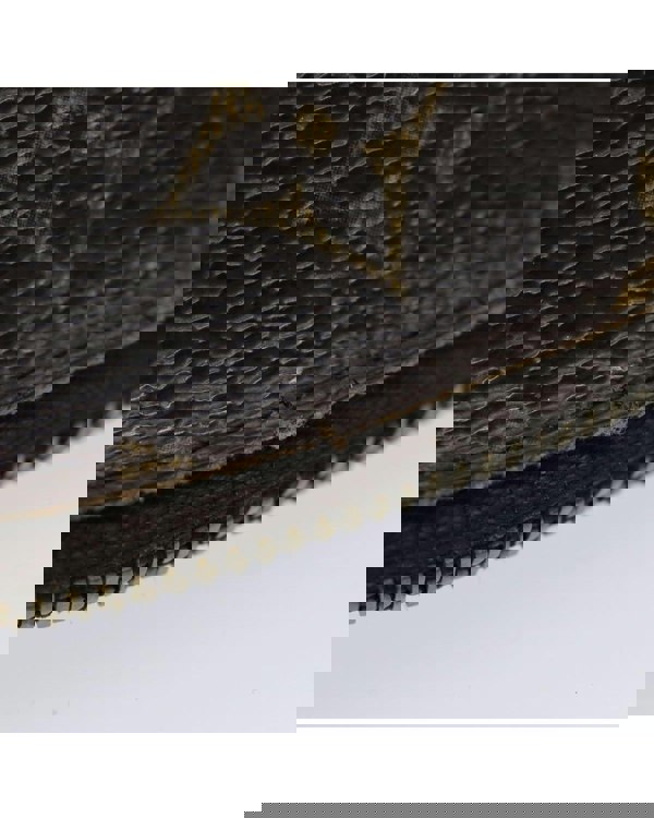 186342279.jpg