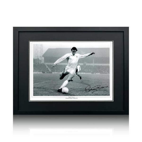 Martin Chivers Signed Tottenham Hotspur 16x12 Photo Deluxe Mount Frame