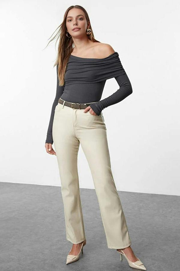 WOVCOR Asymmetrical Collar Flexible Knit Blouse