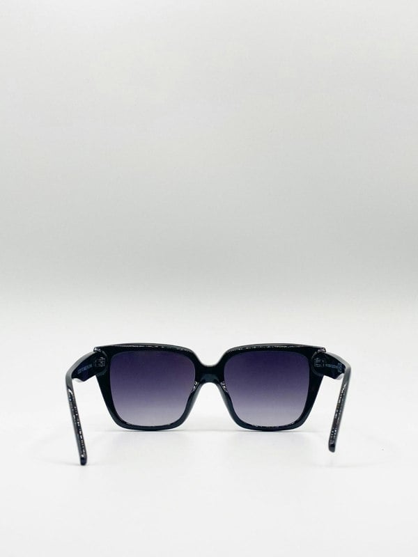 SVNX Oversized cat eye sunglasses