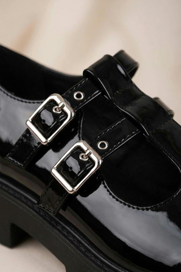 Pearl Chunky Sole Double Buckle Shoes - Black