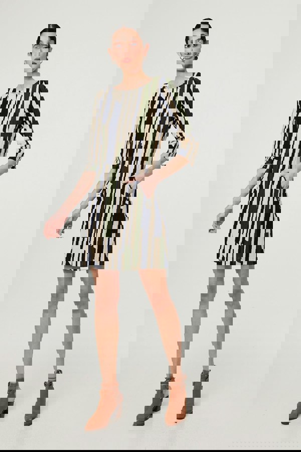 Green | Printed Stripe Texture Short Shift Dress
