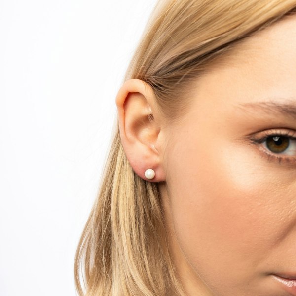 Spero London 9ct Solid Gold Pearl Stud Earrings
